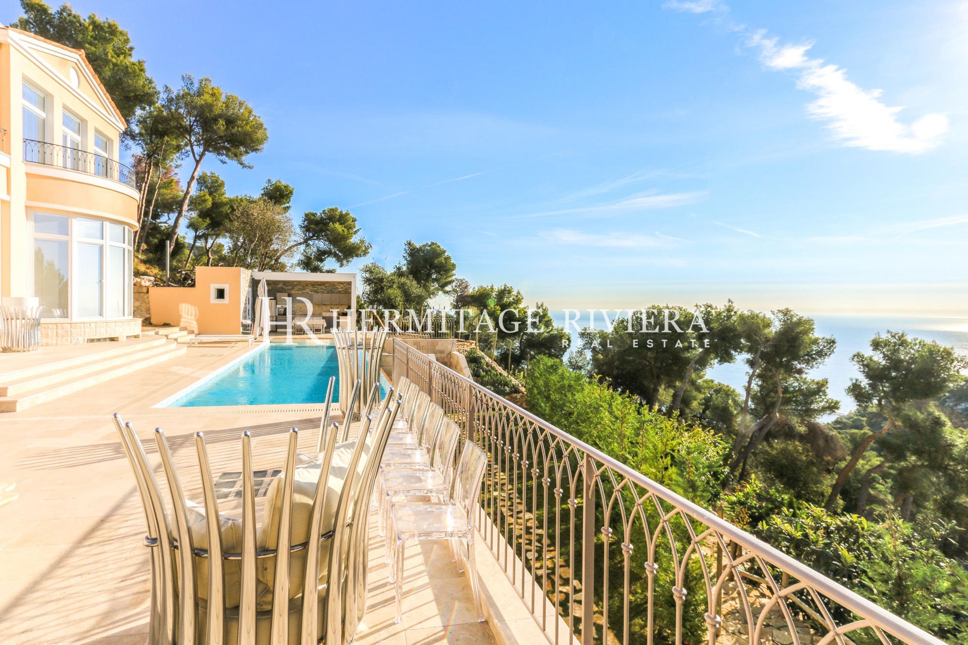 Property of two villas - Сlose Monaco - Sea views (image 16)