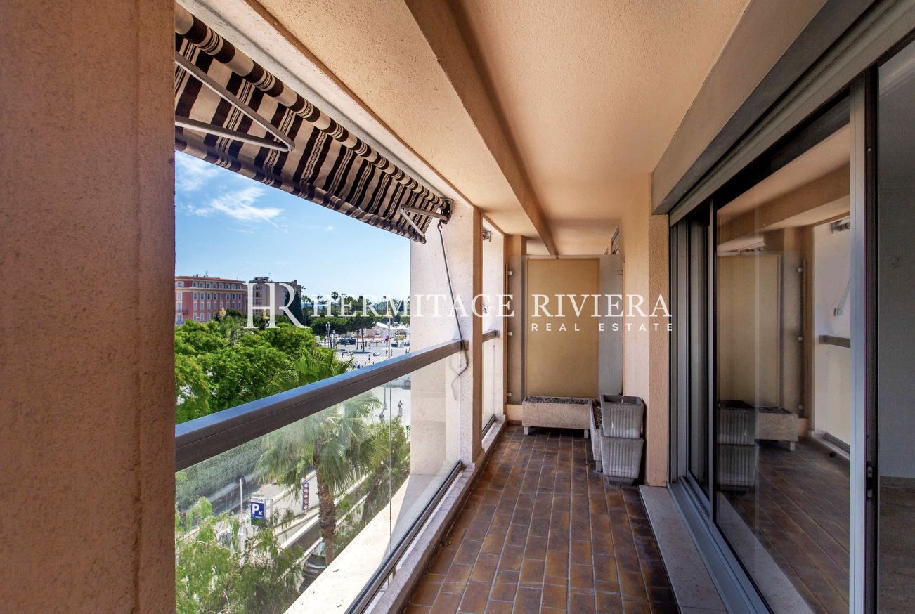 1 bedroom - Renovated - Terrace - City center (image 2)