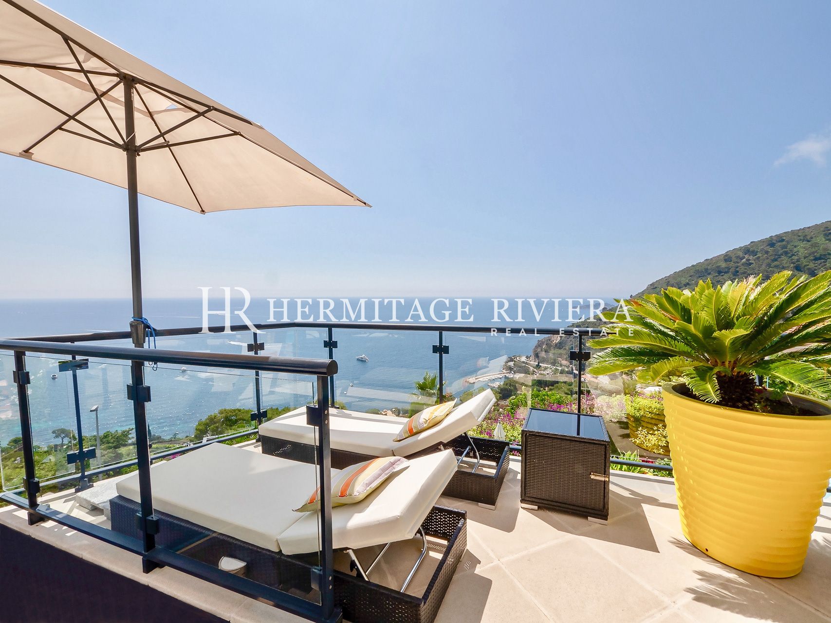Villa moderna - Vista panoramica sul mare - Piscina (immagine 5)