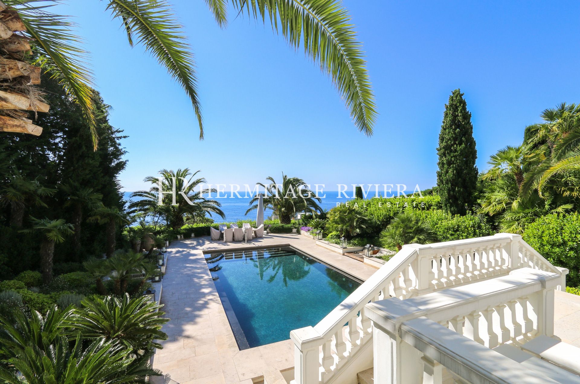 Exquisite property - Close Grand Hotel Cap Ferrat - Sew views (image 3)