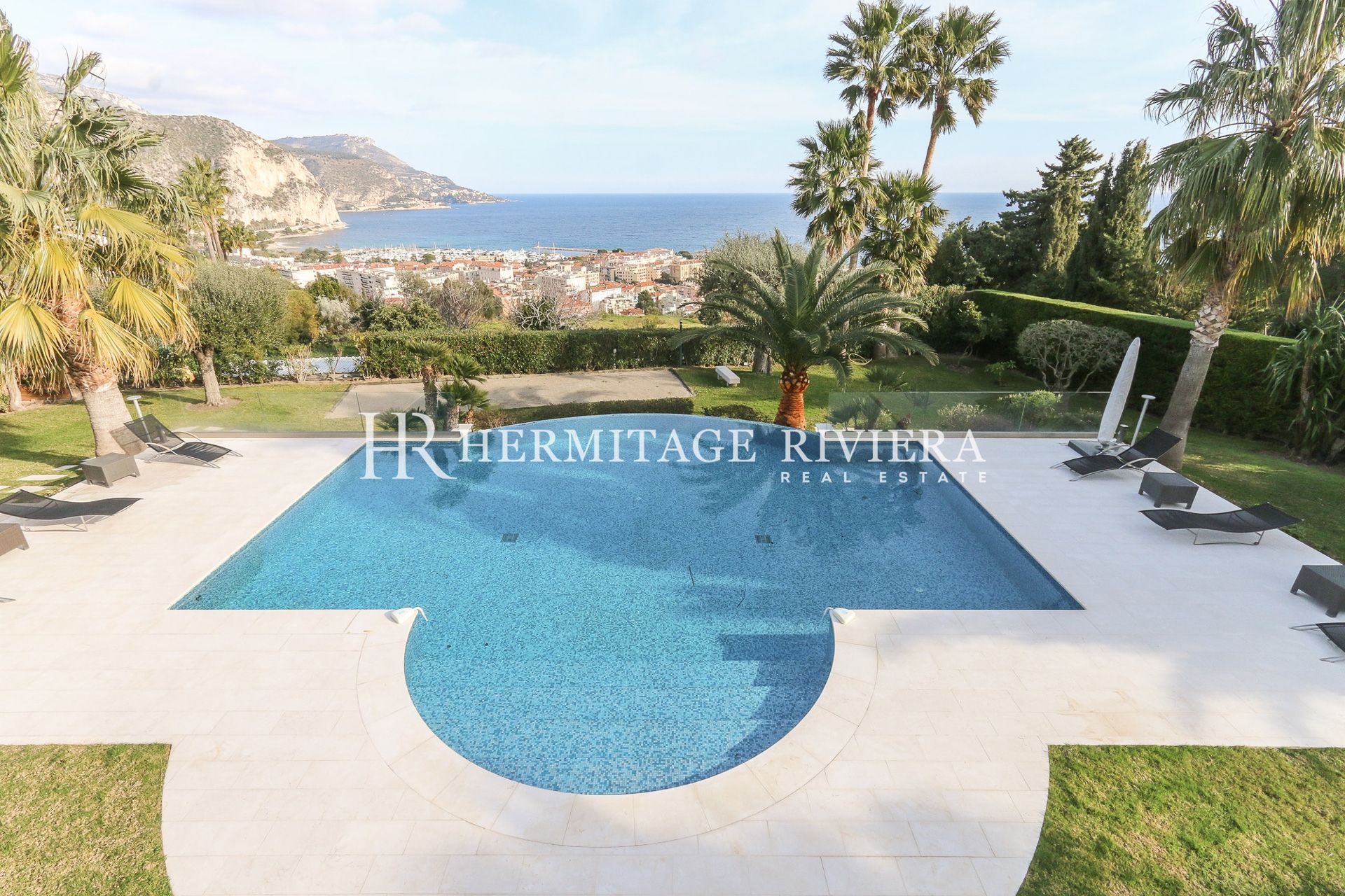 加州风格别墅 - 带泳池 - 海景 - 靠近海滩  (图片 3)