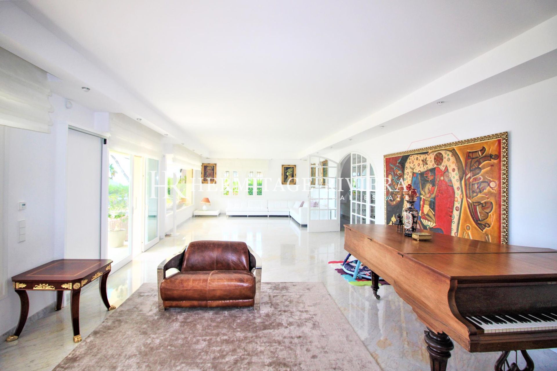 优质房产 - 全海景 - 游泳池 - 平坦花园 (图片 4)