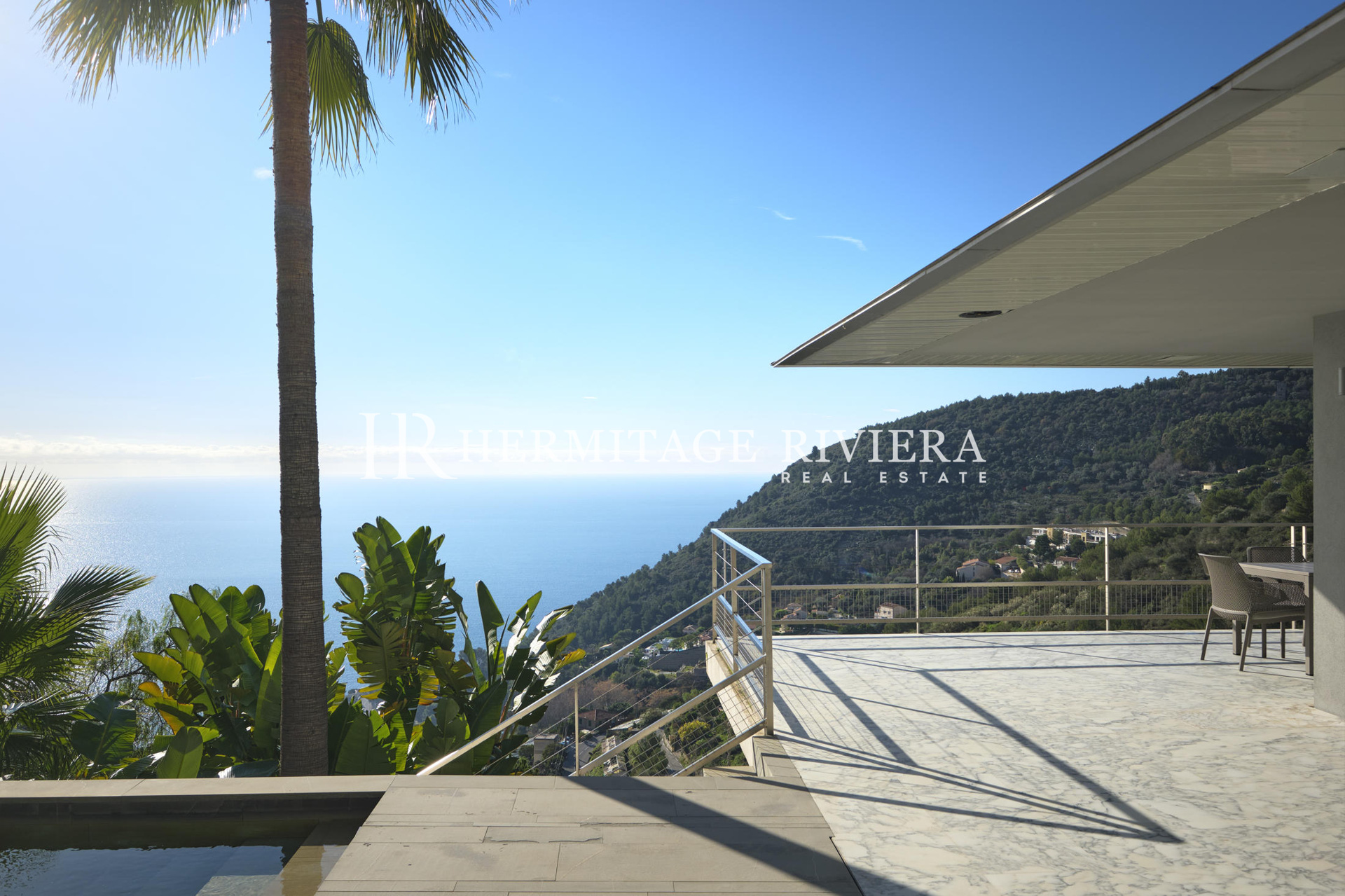Modern villa in secure domain close Monaco (image 5)