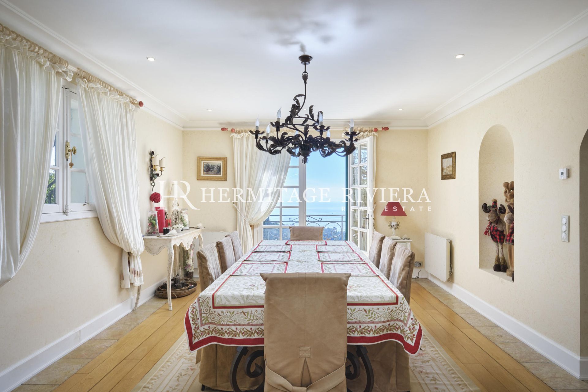 Splendid property calm with sea view (image 18)