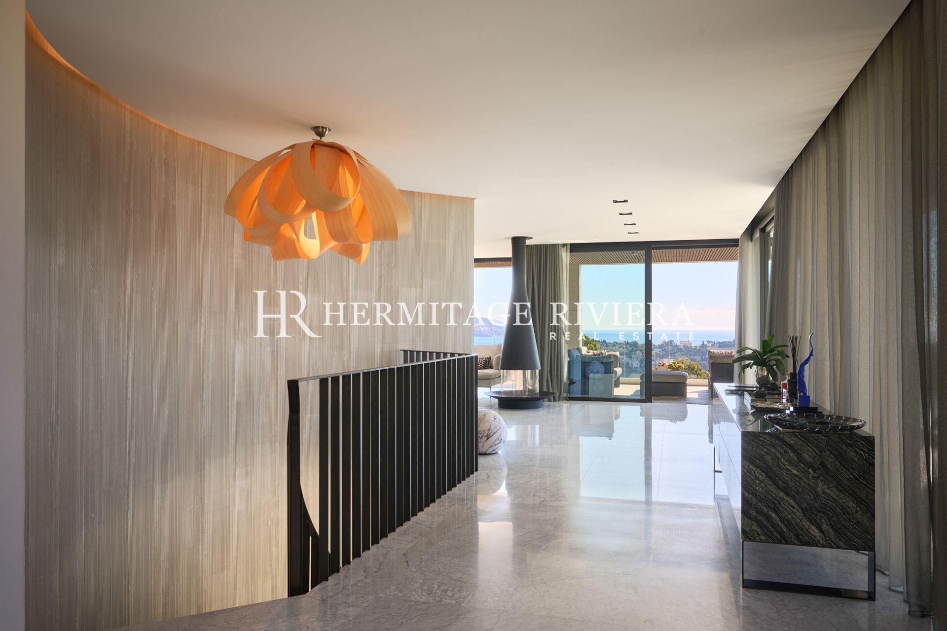 Exceptional contemporary villa panoramic views over the bay of Villefranche (image 17)