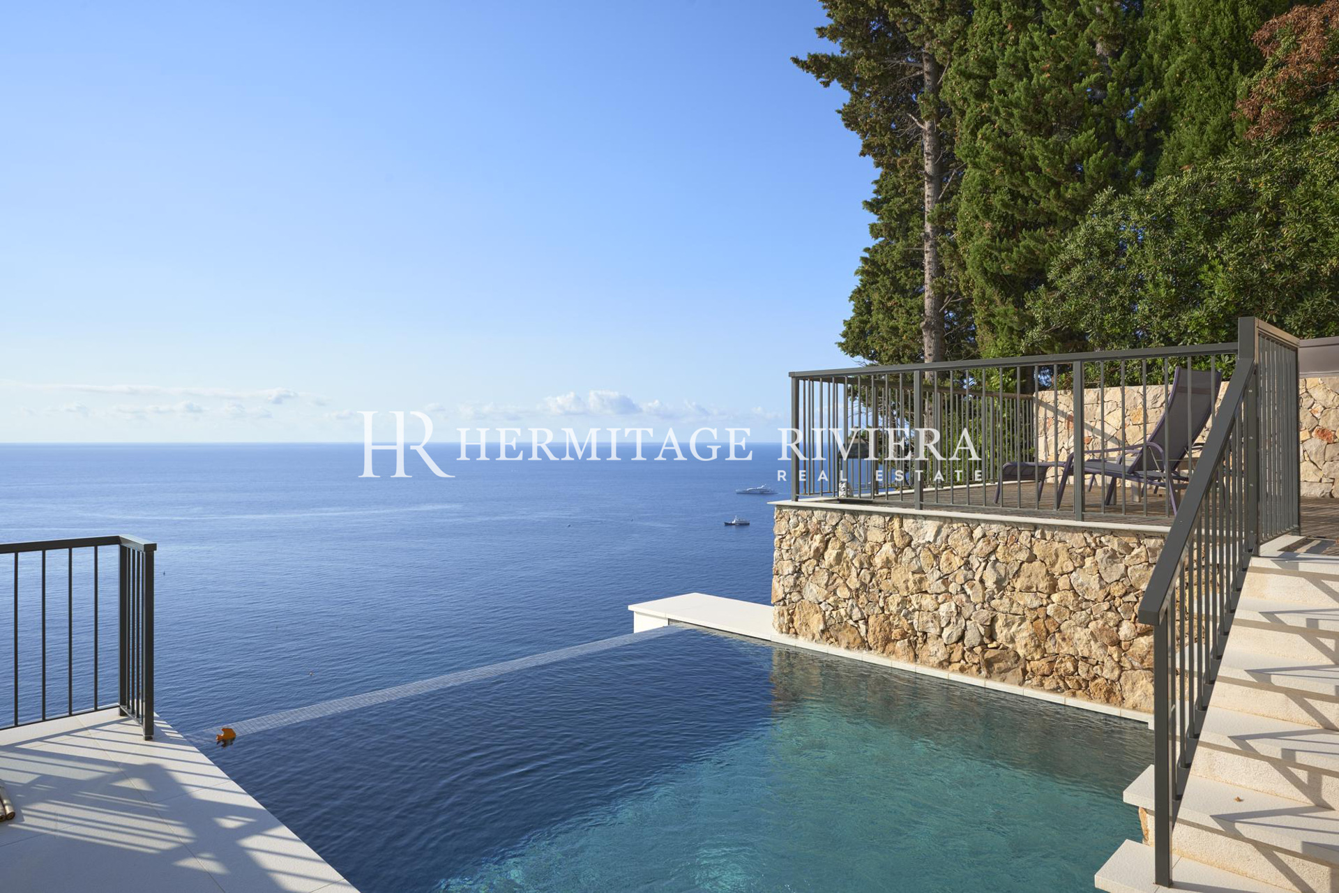Modern villa close to Monaco (image 3)