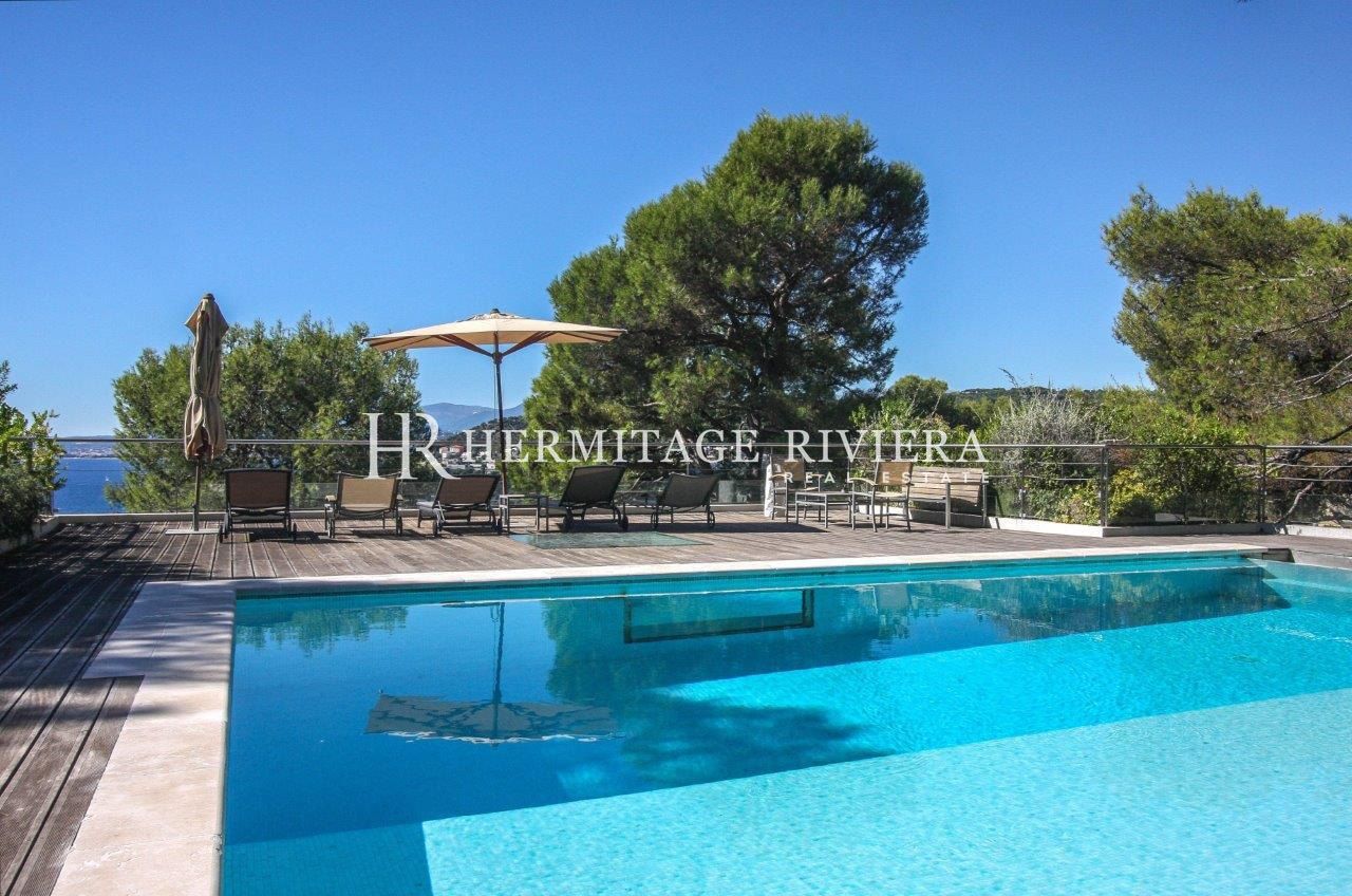 Villa contemporaine avec vue féerique mer (image 20)