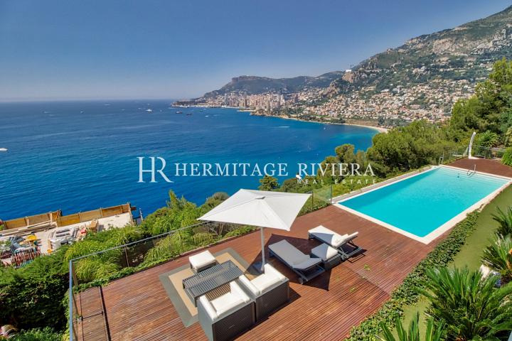Superb contemporary villa enjoying a breathtaking view of Monaco  (image 9)