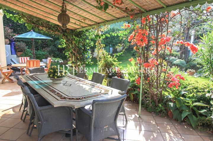 Charming property with pool close to Passable beach (image 4)
