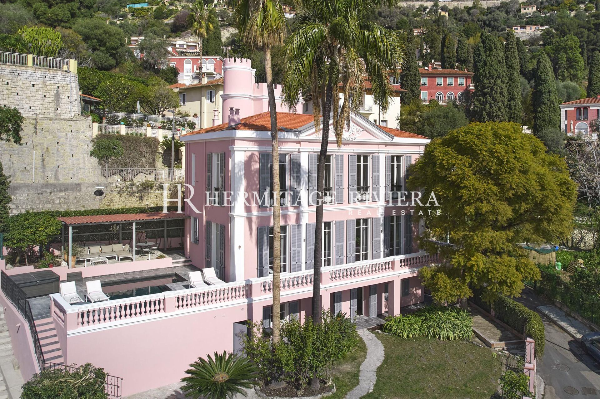 Belle Epoque villa - Sea views sea and old town - Pool - Garden (image 1)