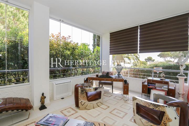 Contemporary villa beautifully appointed close to the Vista beach (image 14)