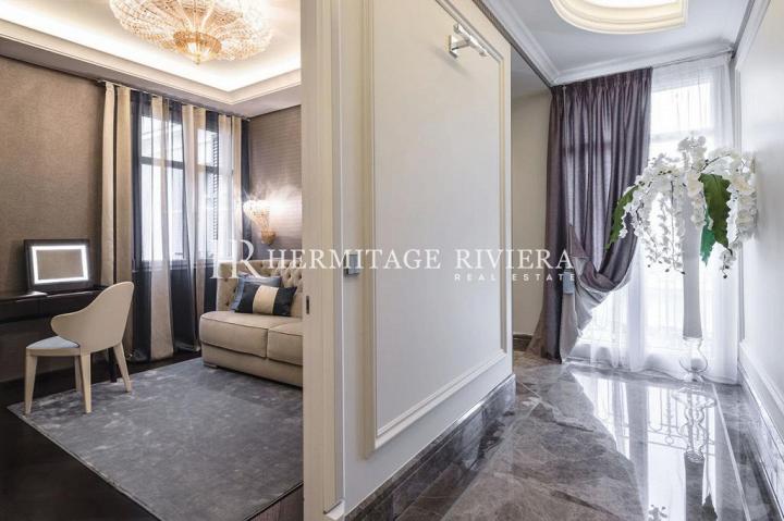 Sumptuous apartment, luxurious on the seafront  (image 12)