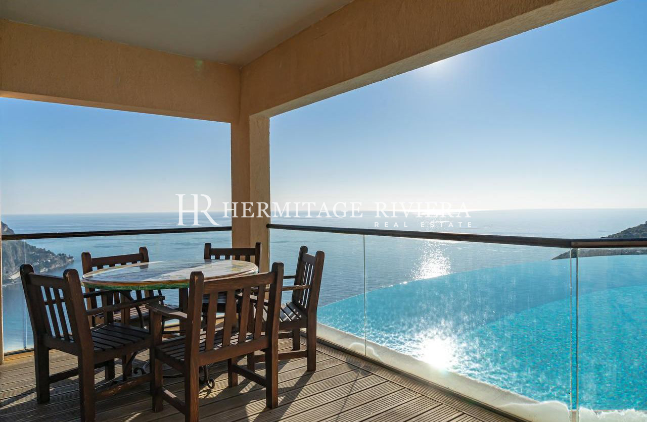 Exceptional villa with sea view (image 10)
