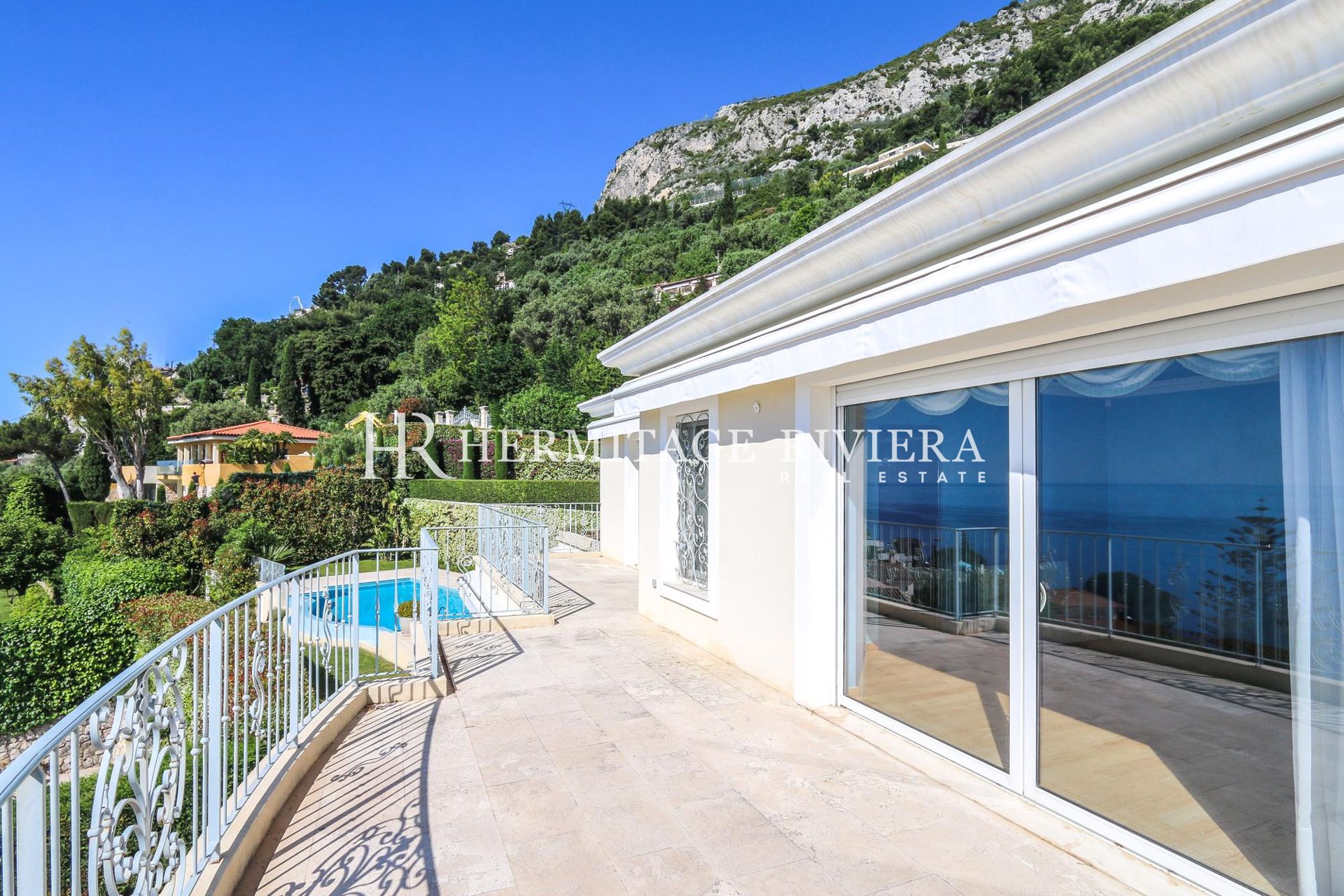 Вилла в флорентийском стиле с видом на море (изображение 7)