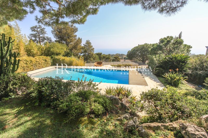 Calm - splendid sea views - Pool