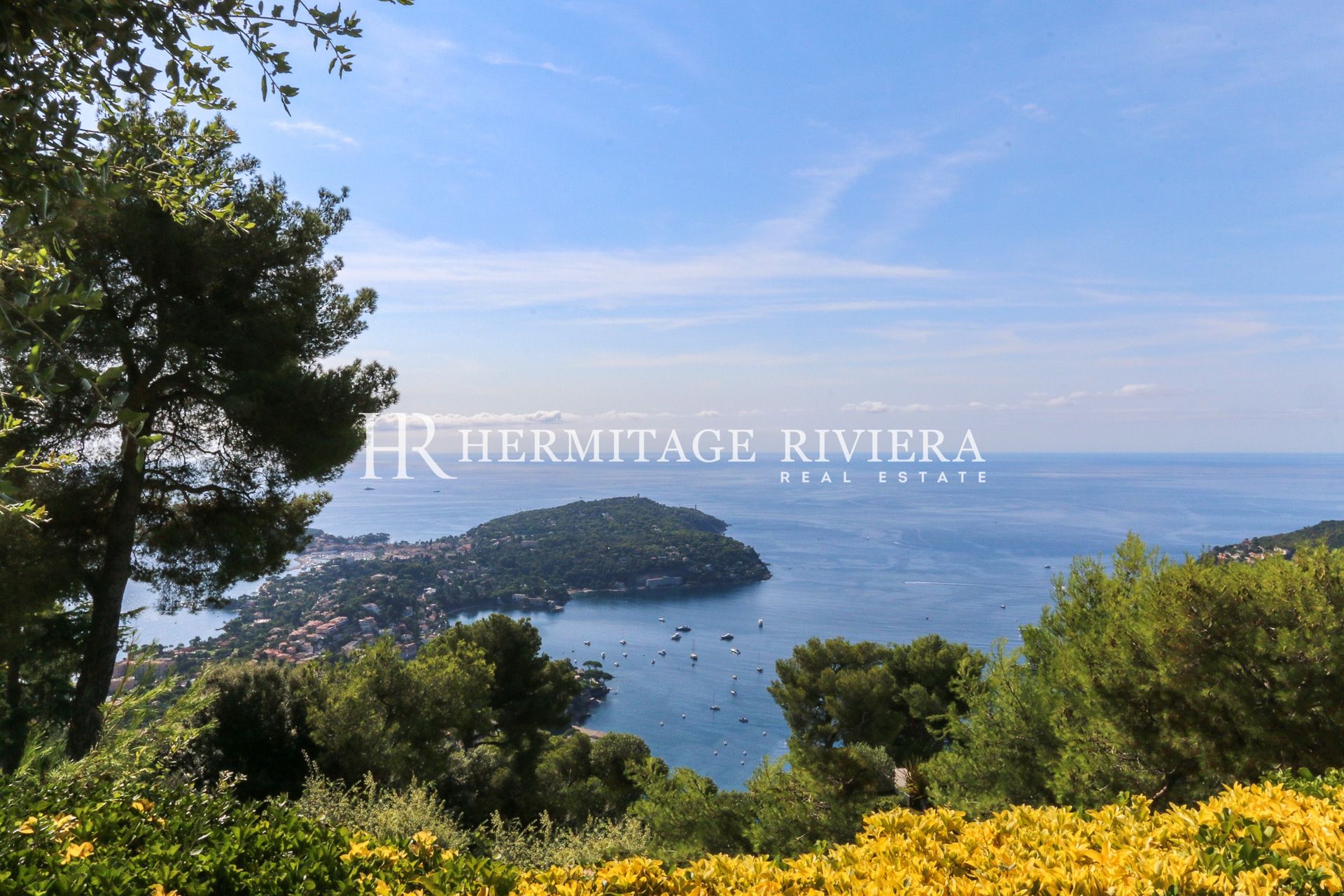 Sea views - Pool - Gated estate (image 17)