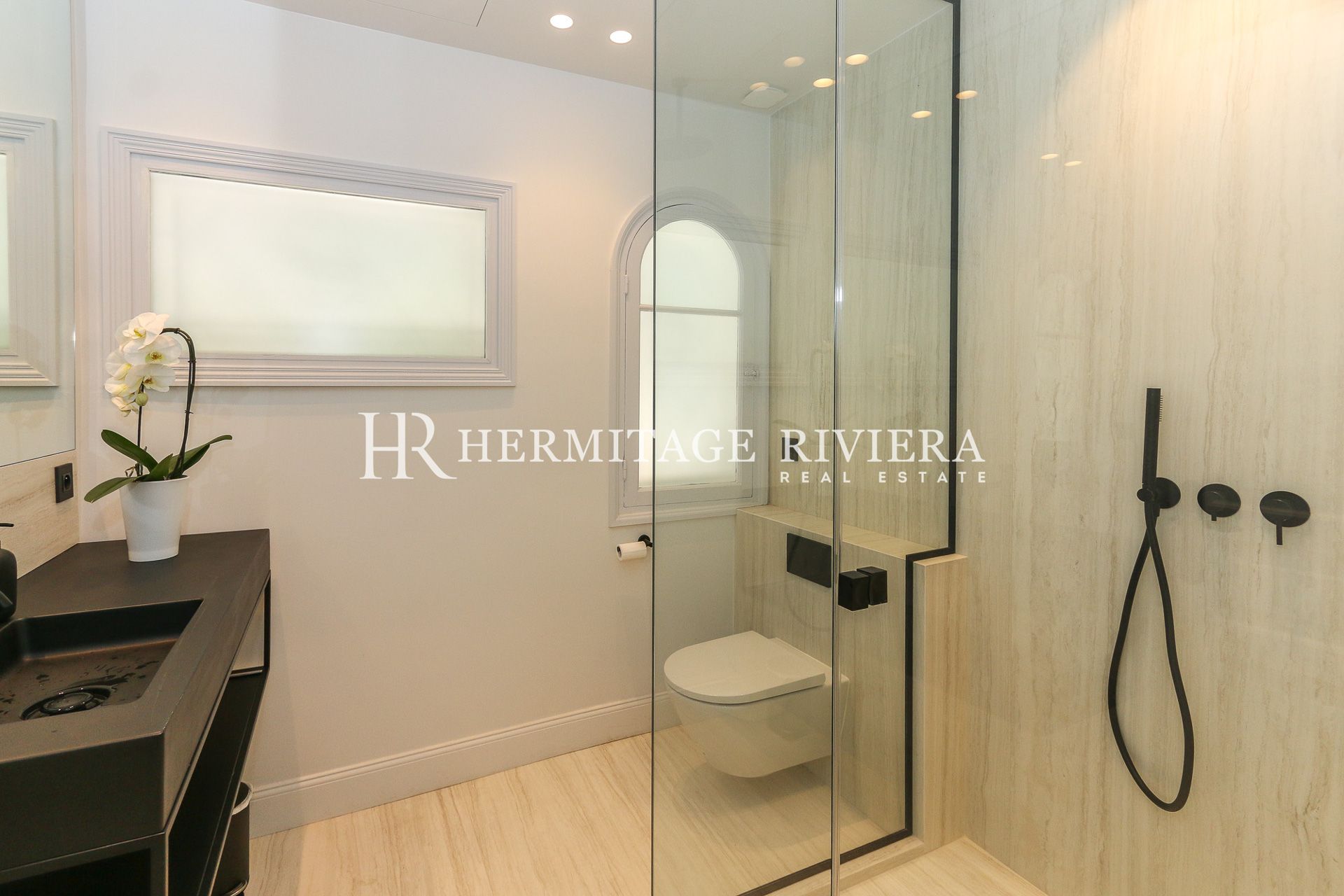 优雅的别墅,享有壮丽的景色 (图片 32)