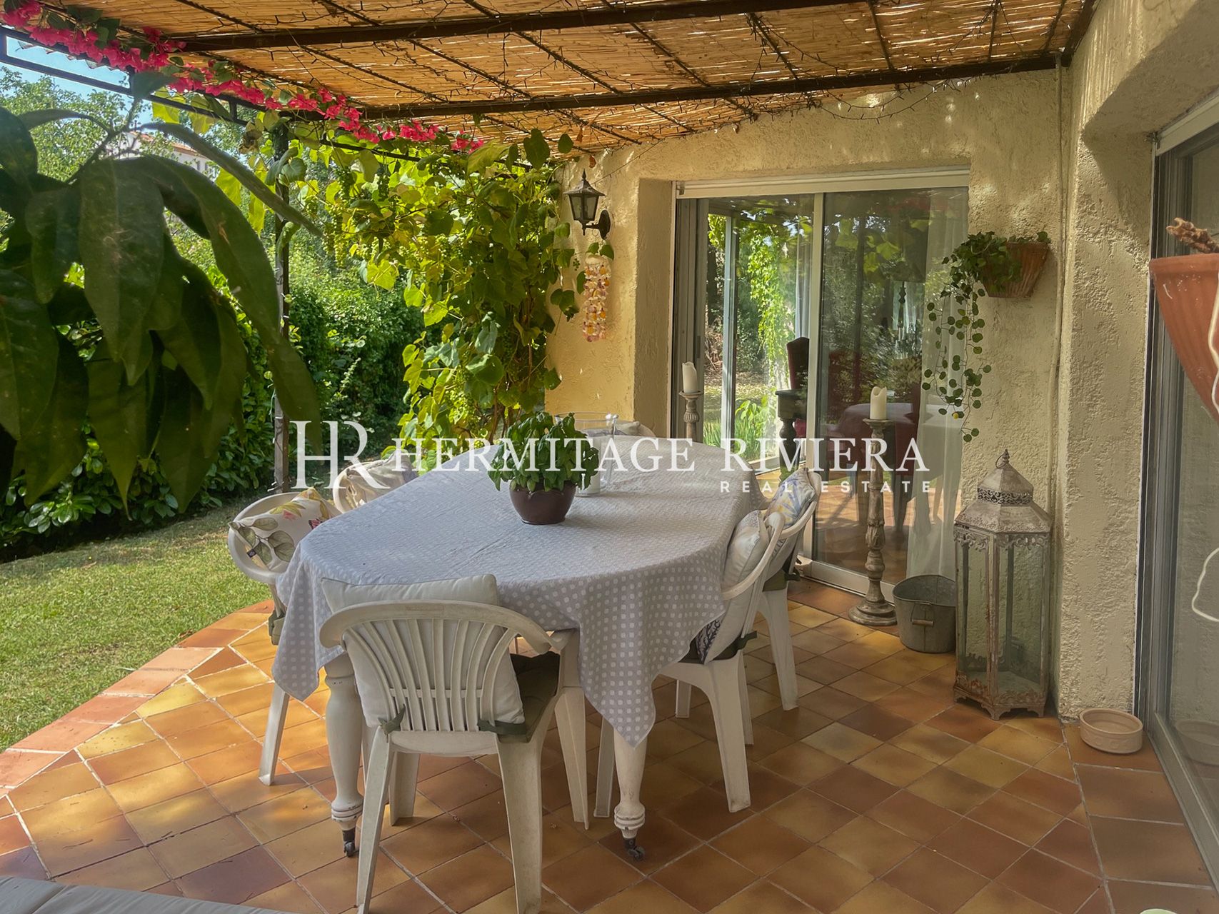 Villa i Vence Rummeligt hjem på rolig, flad og stor grund (billede 14)