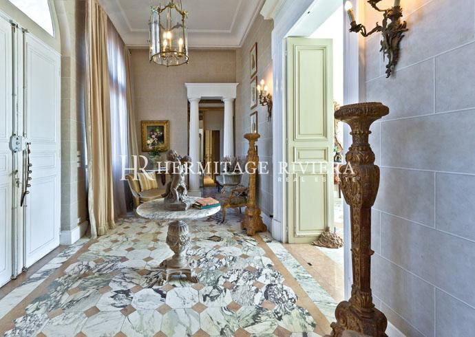 Sumptuous apartment in a 19th century chateau (image 4)