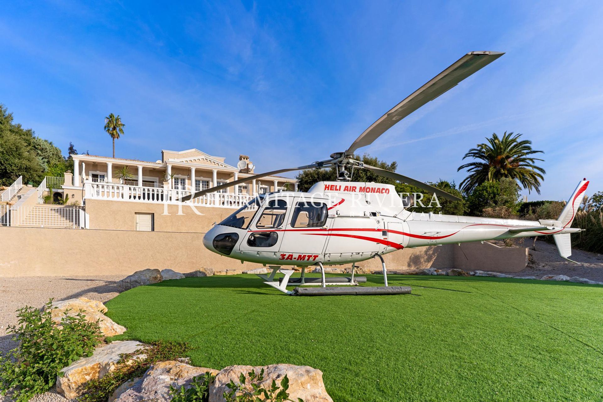 Stunning luxury property with helipad and pool (image 7)