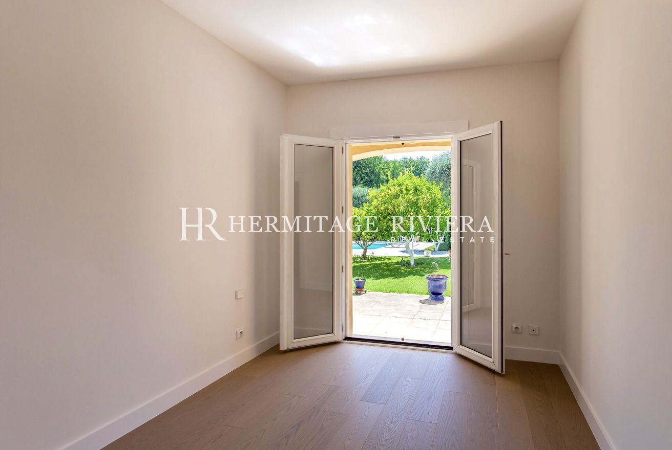 Сalm - Сlosed estate - Pool - Garden (image 15)