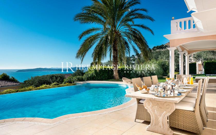 Beautiful secluded property with sea views close Monaco