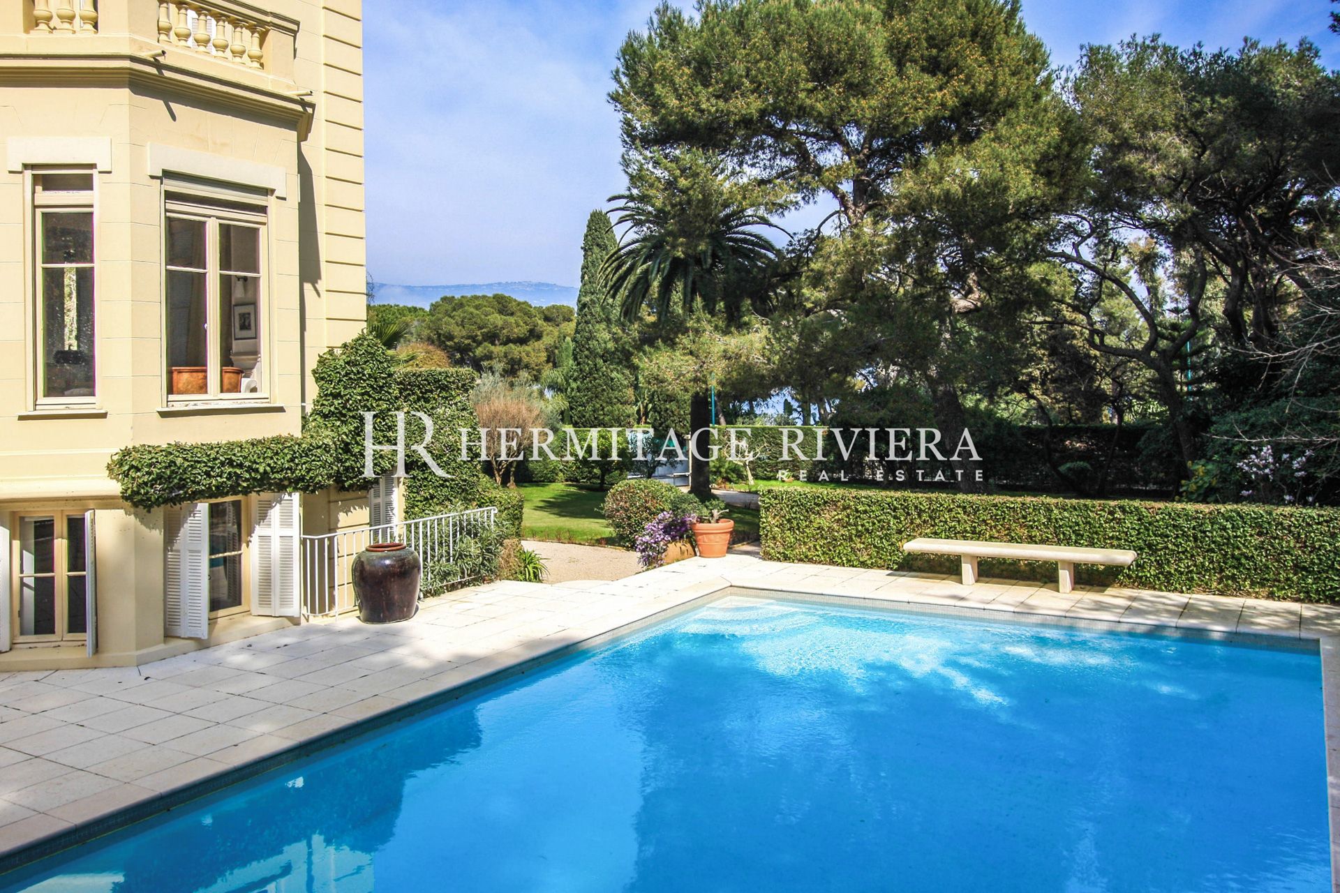 Belle Epoque villa close Grand Hotel  (image 3)