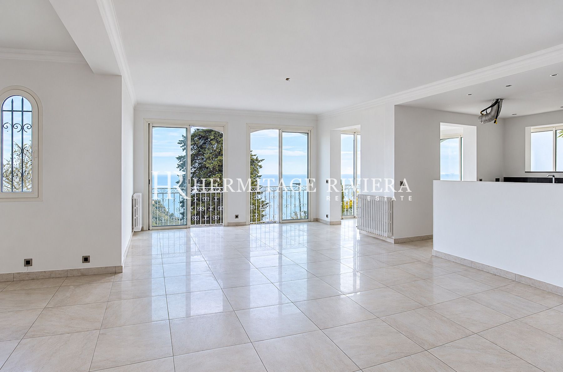 Villa à La Turbie  Villa néo-provençale - Vue mer - Près de Village La Turbie (image 7)