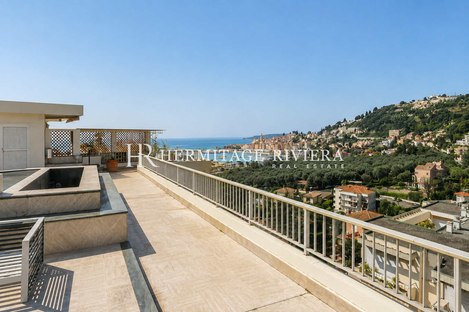 Penthouse in Menton Garavan Penthouse - Breathtaking panoramic sea views - Terrace  (image 19)