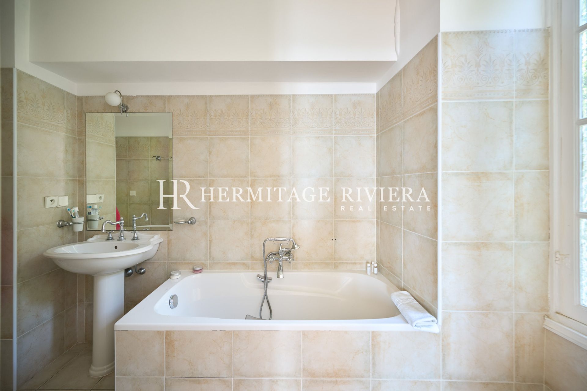 3 卧室公寓 - 历史悠久的住宅 - 俯瞰海湾 - 露台 (图片 15)