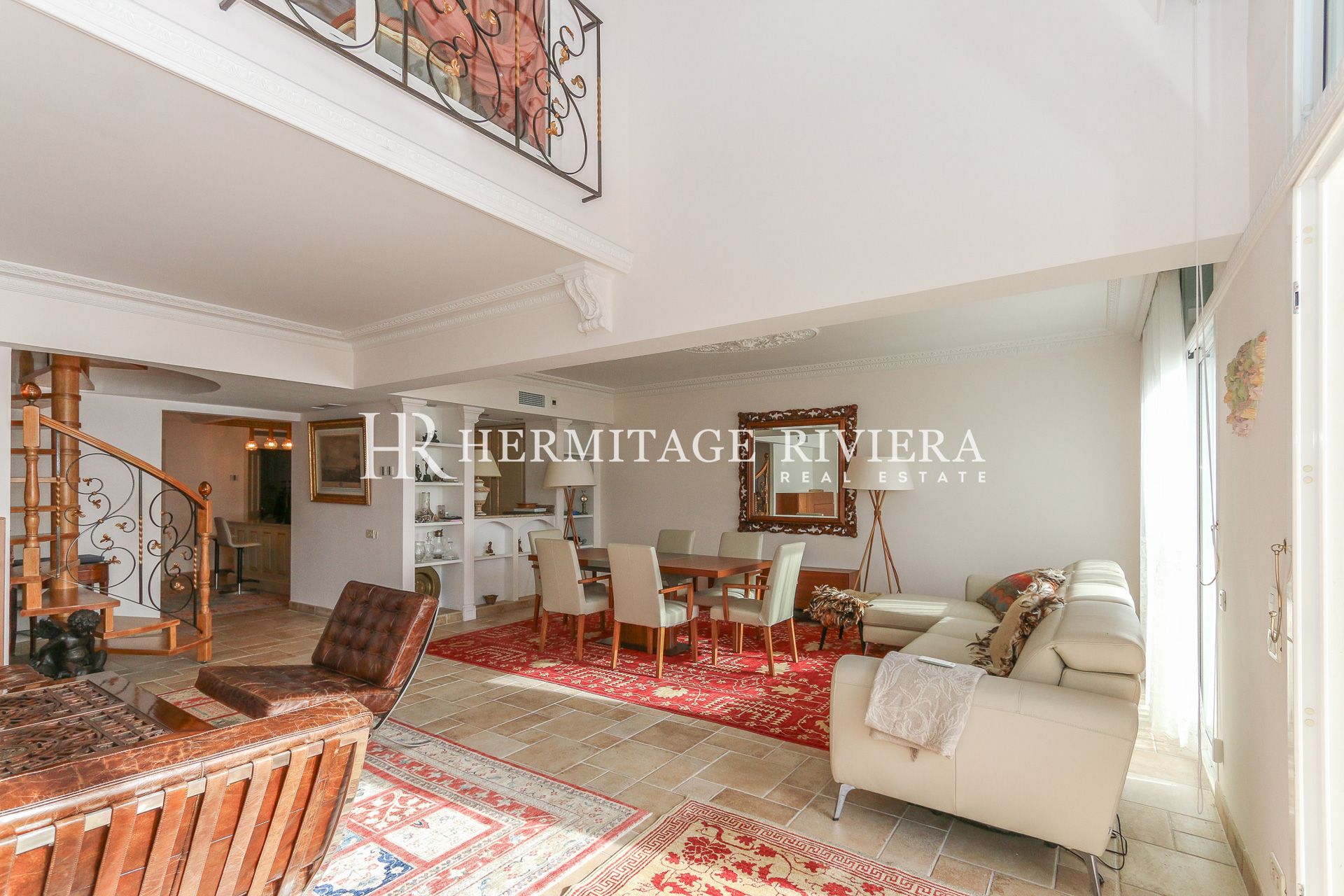 2 bedroom apartment - Duplex - View Monaco - Pool (image 7)