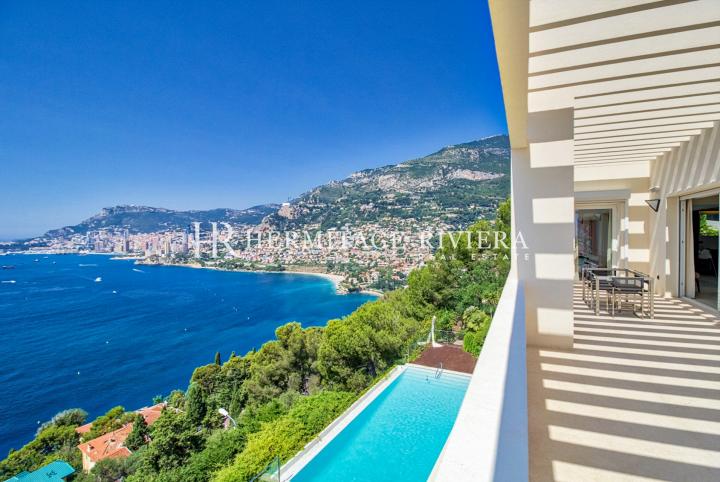 Superb contemporary villa enjoying a breathtaking view of Monaco  (image 7)