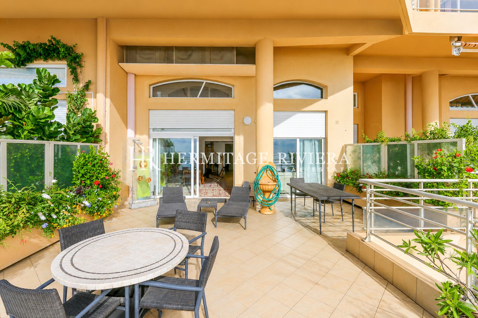 Apartamento en Beausoleil Apartamento 2 habitaciones - Duplex - Vista Monaco - Piscina (imagen 2)