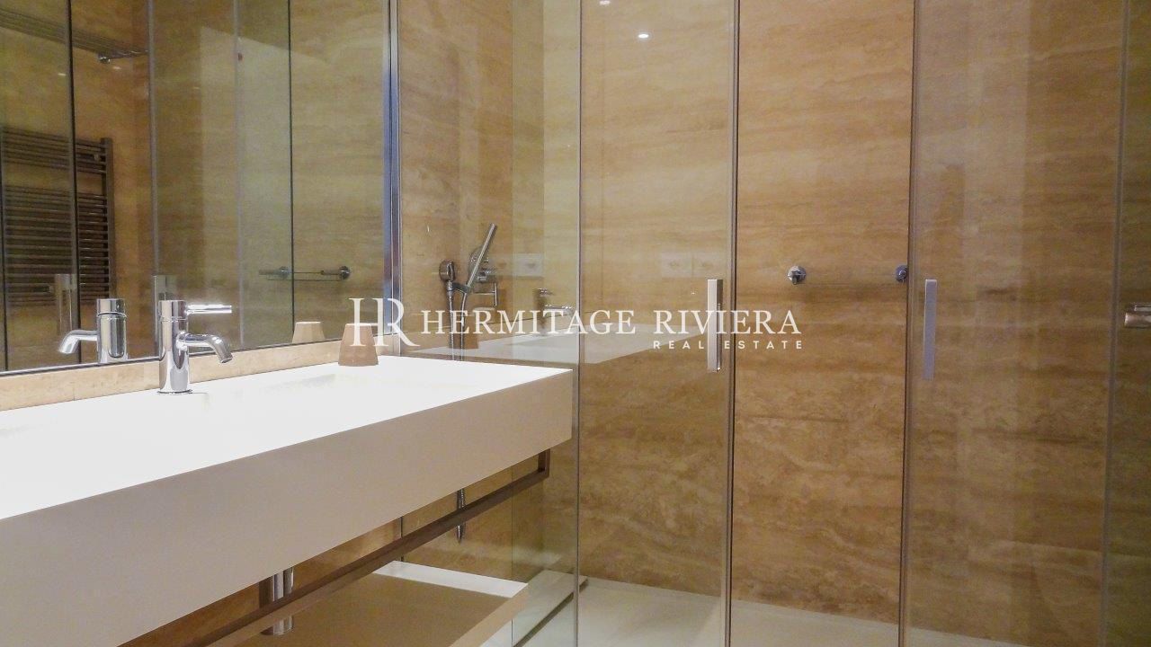 Prestigioso dominio protetto - Piscina - Vista mare (immagine 13)