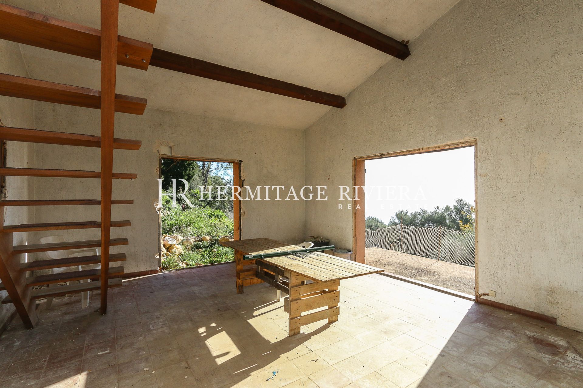 To renovate with permit - Sea view (image 11)