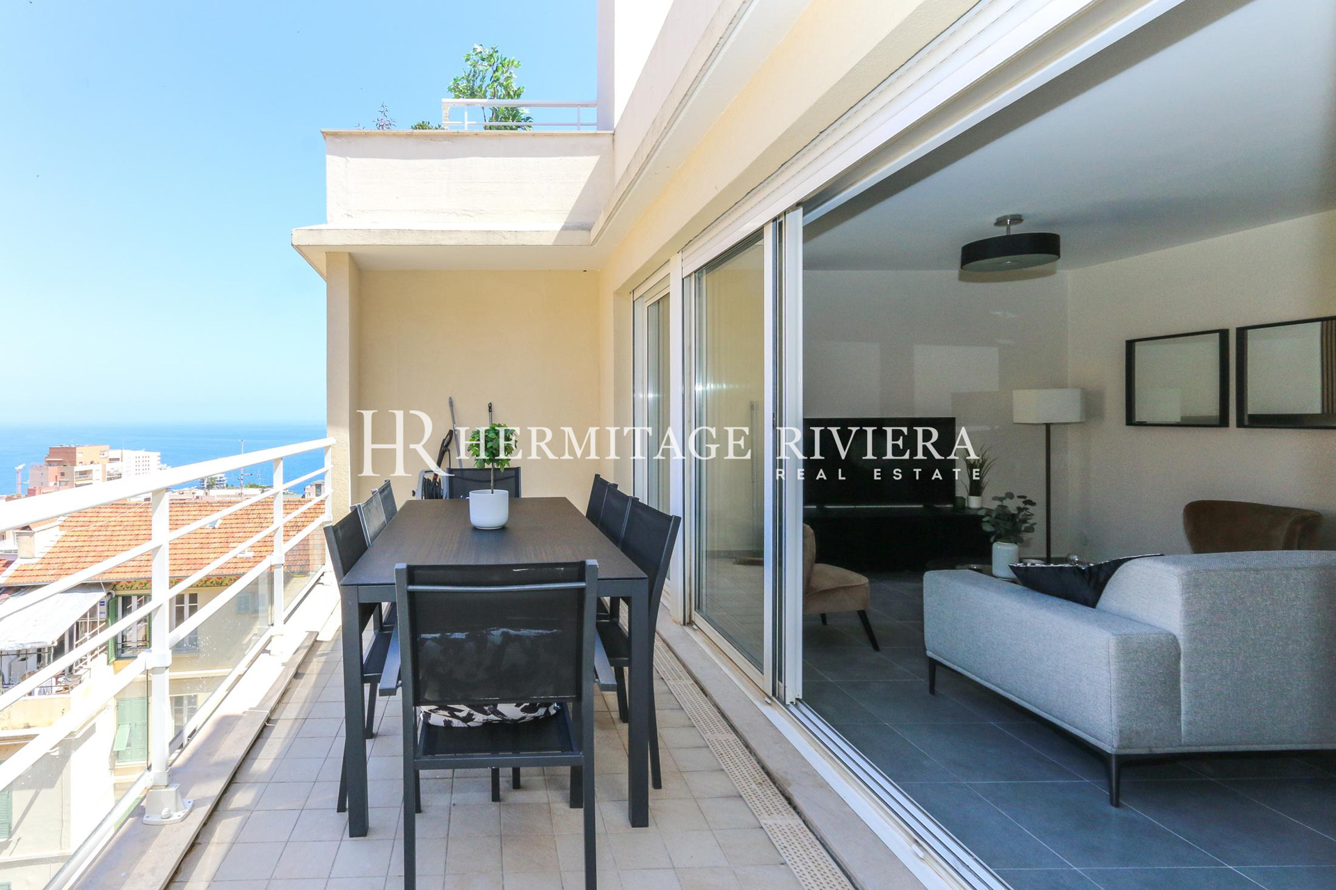 Penthouse-duplex renovated overlooking Monaco (image 9)