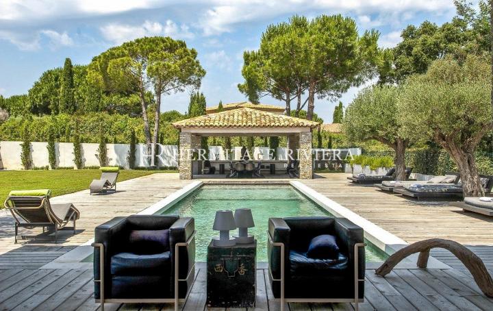 Modern property close to the beach and the center of Saint Tropez (image 4)