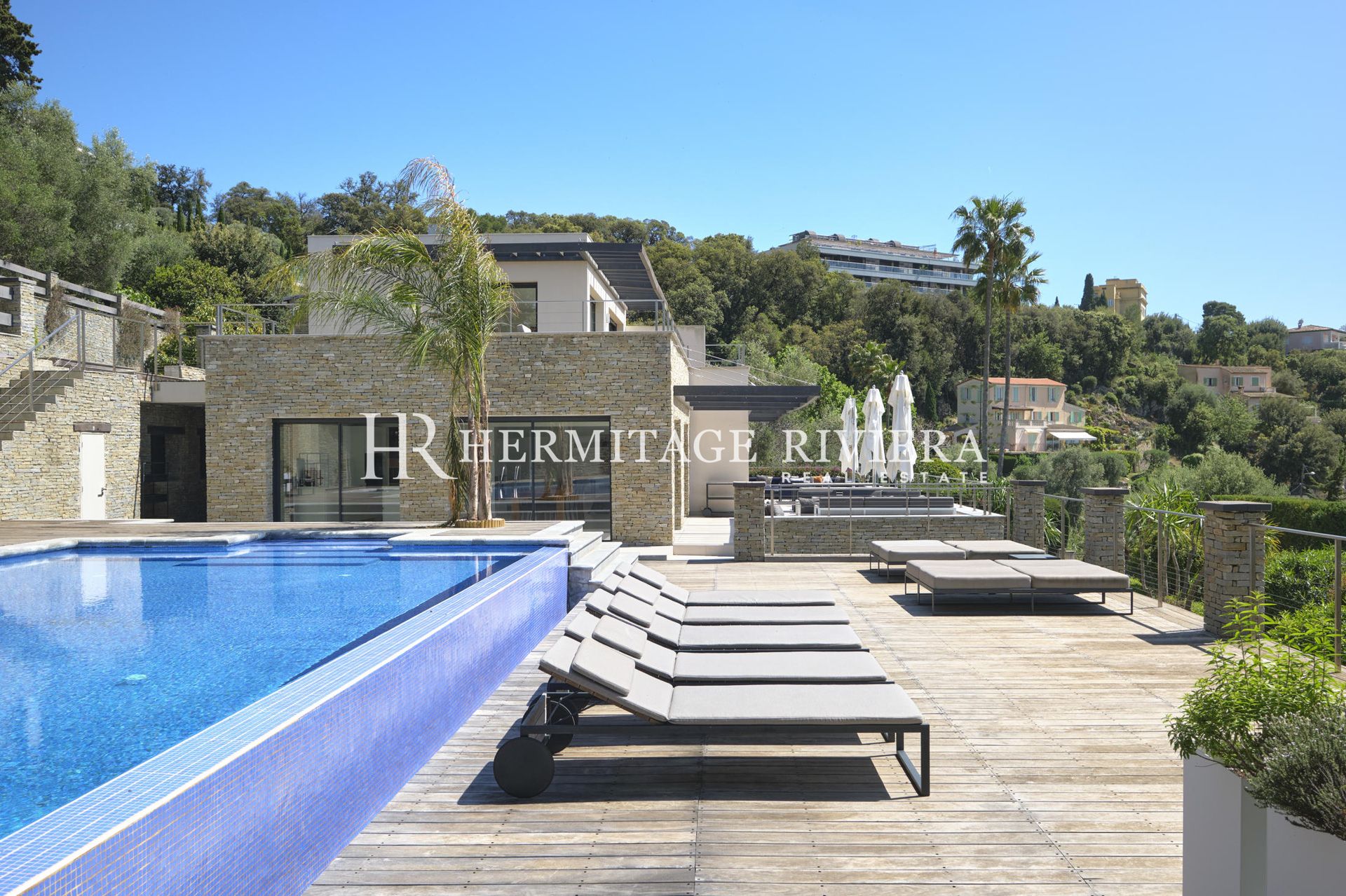 Propiedad moderna - Vistas al mar - Piscina (imagen 4)