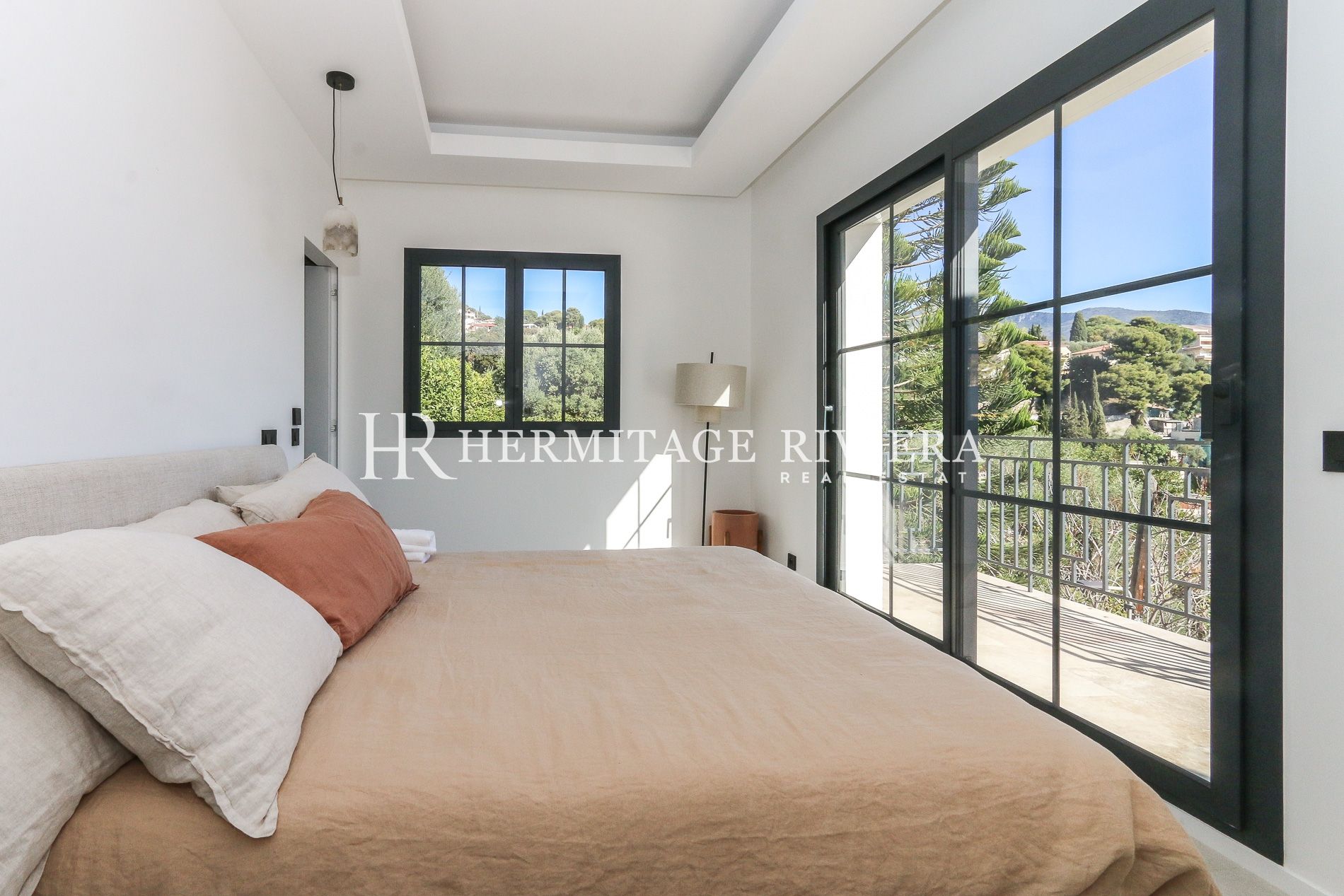 Komplett renovierte Villa – Meerblick – In der Nähe von Monaco (bild 25)