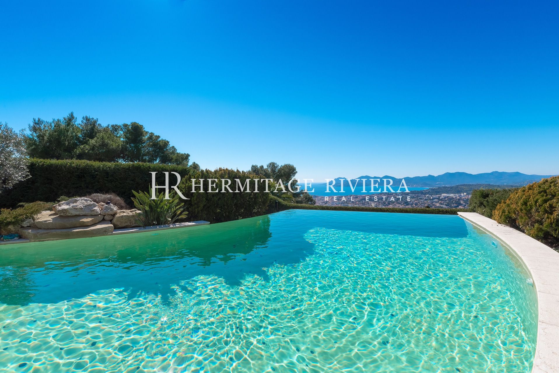 Exceptional views of Cannes - Pool - Quiet (image 4)
