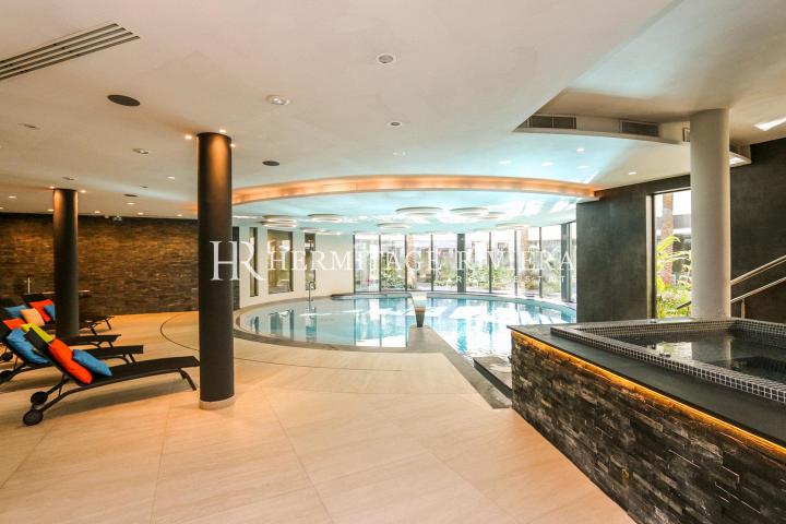 4-room apartment with private pool in luxury residence (image 25)