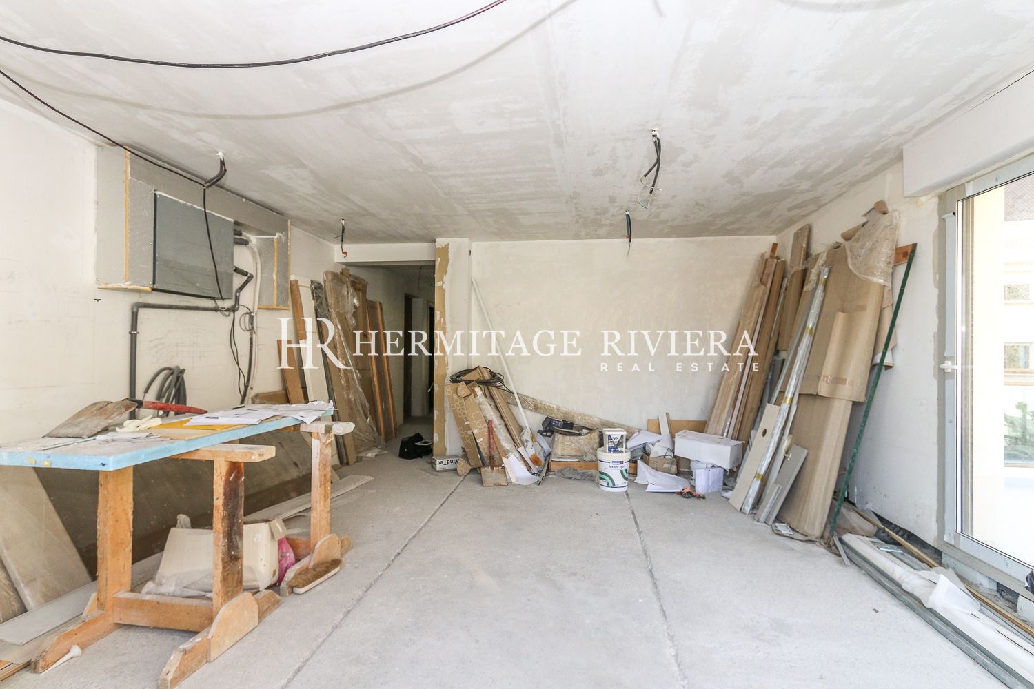 1 bedroom apartment - To renovate - Views over Monaco - Spacious Terrace (image 10)