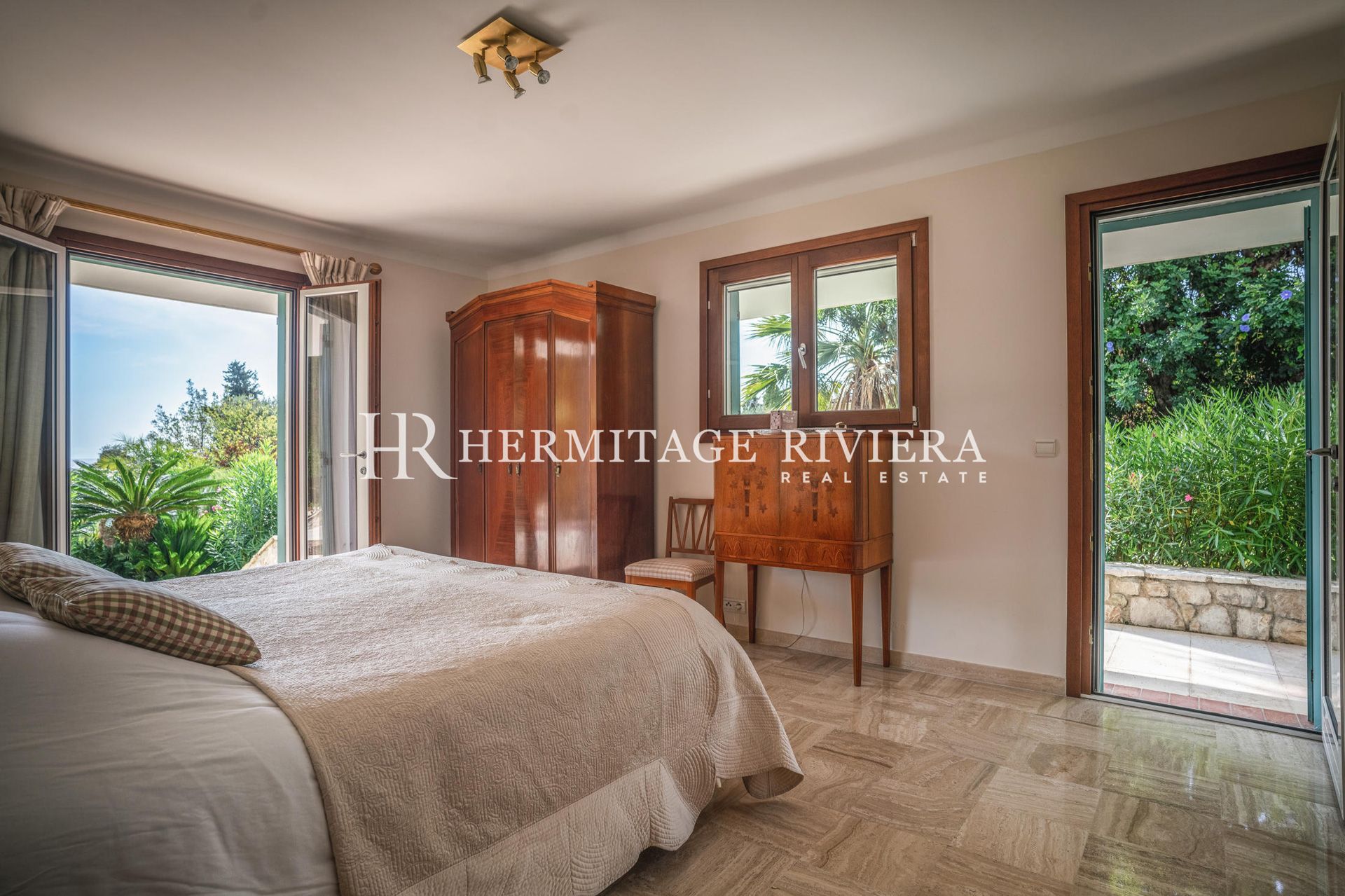 Villa provenzale vicino al lungomare (immagine 13)