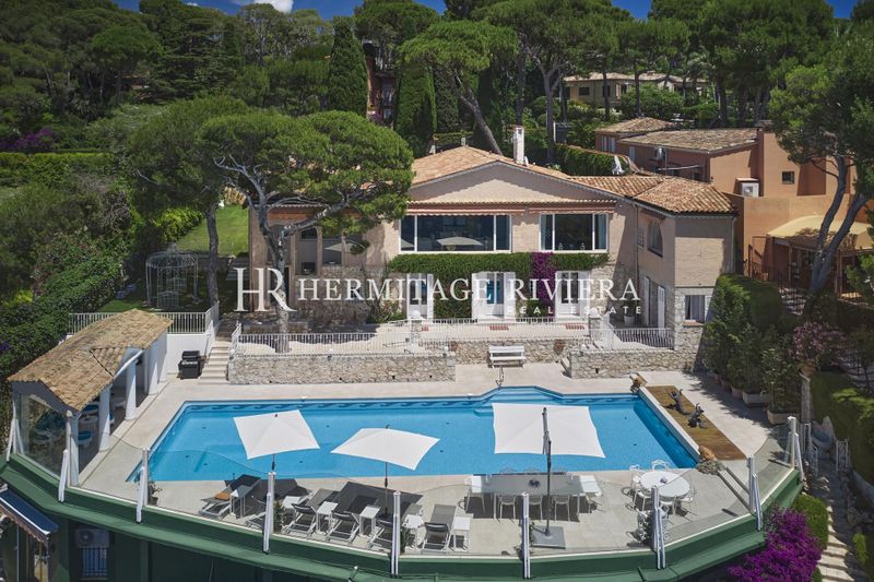 Villa am Wasser - Panoramablick auf das Meer - Pool