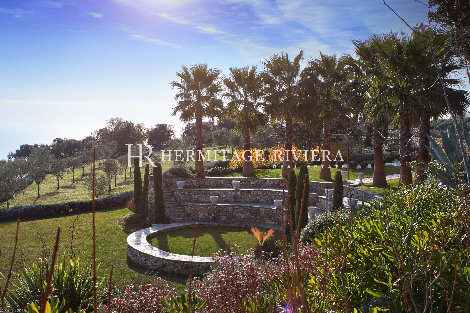 Stunning property - Tennis court - Football field - Heliport (image 23)
