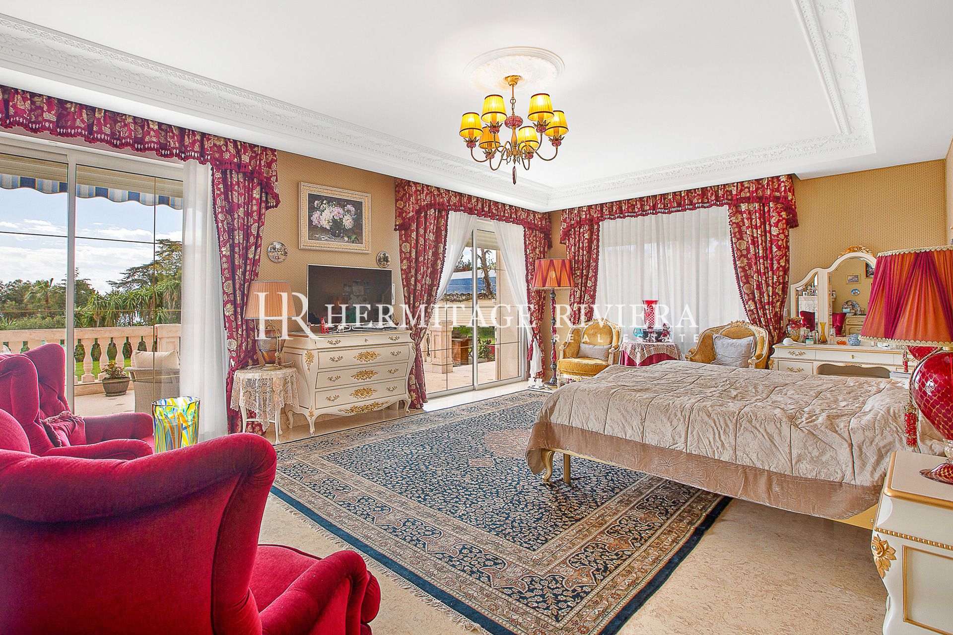 Exception prestigious property - Flat garden - Pool - Sea view  (image 26)