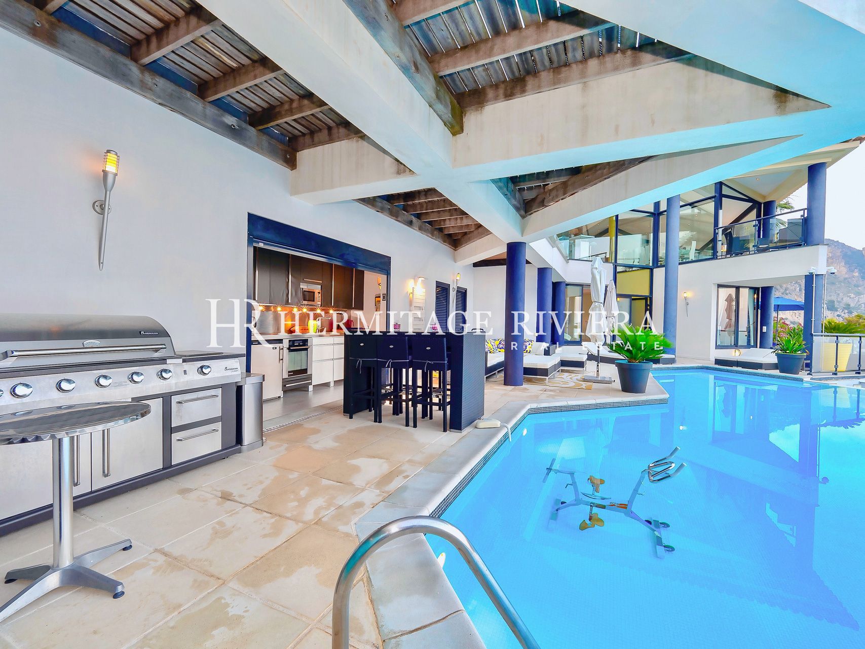 Villa moderna - Vista panoramica sul mare - Piscina (immagine 6)