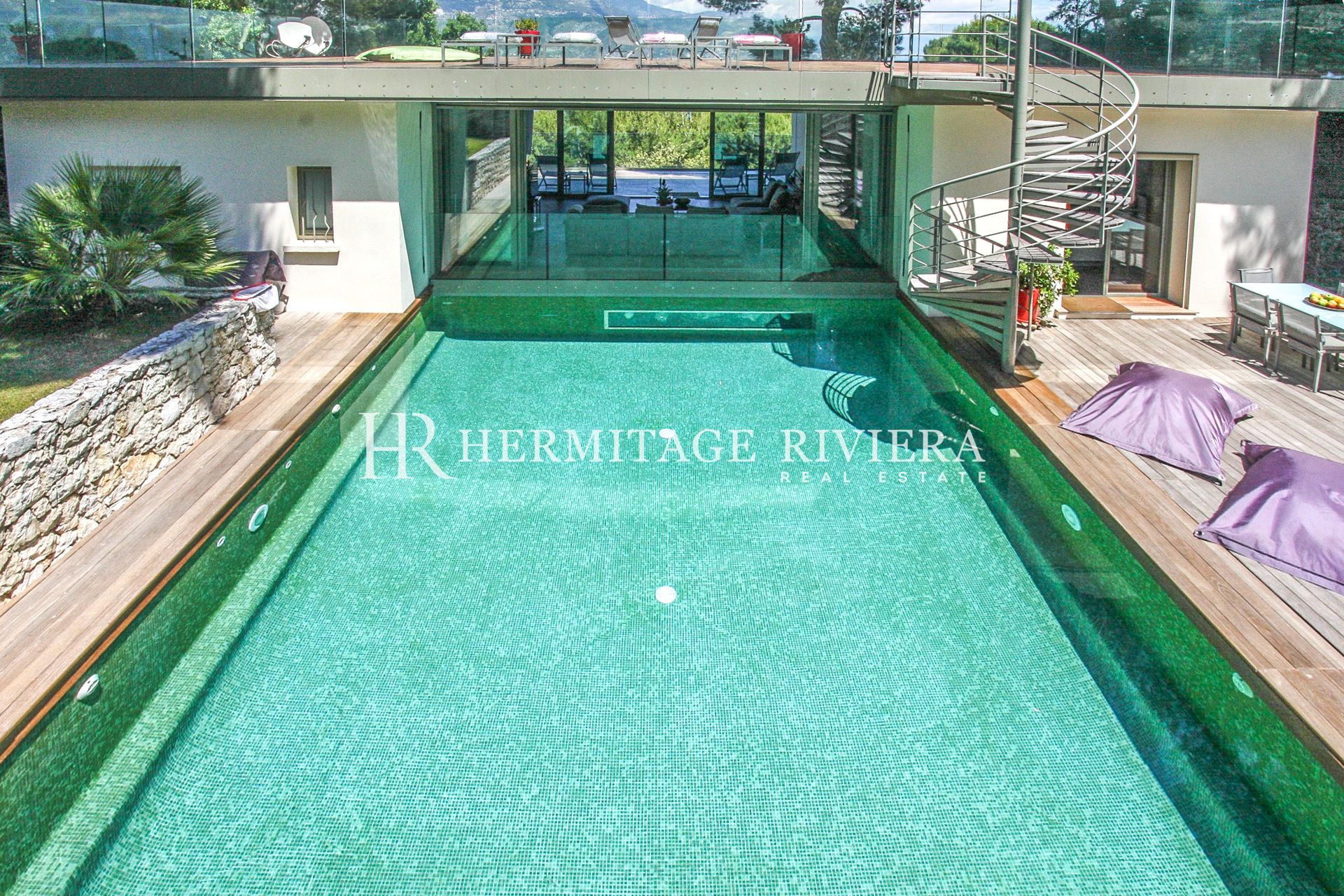 Villa à Saint-Jean-Cap-Ferrat Propriété moderne - Vue mer - Piscine chauffée (image 1)