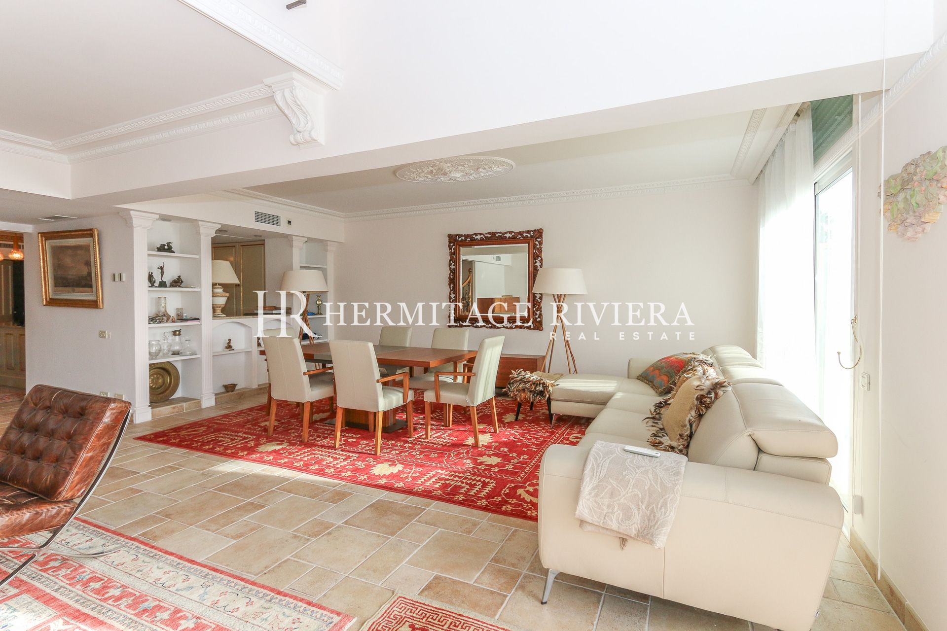 2 bedroom apartment - Duplex - View Monaco - Pool (image 9)