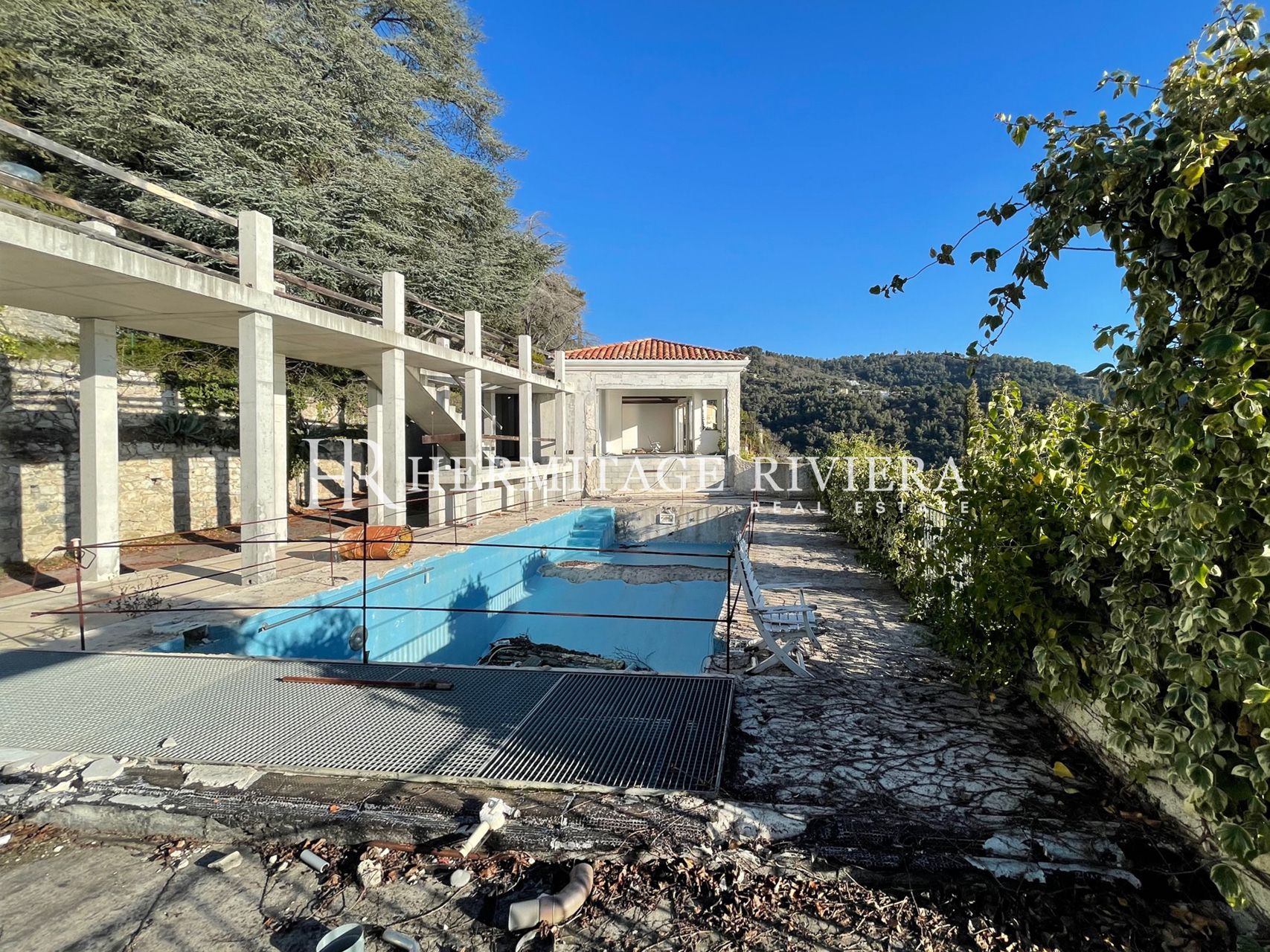 关闭 摩纳哥 - 全景海景 - 正在装修 (图片 13)